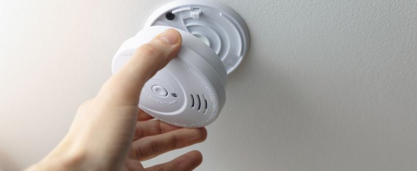 Change Your Clocks and Smoke Alarm Batteries This Weekend!